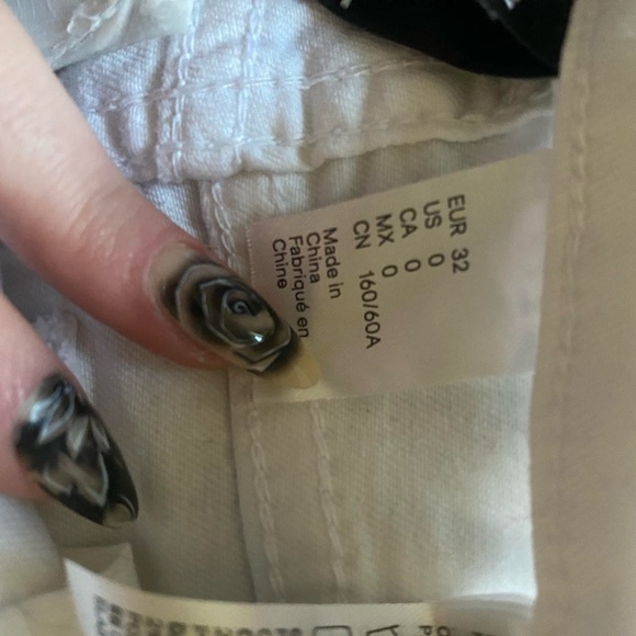 white stretchy jean double button low-mid rise mini skirt perfect.。.:*☆ - Picture 6 of 6